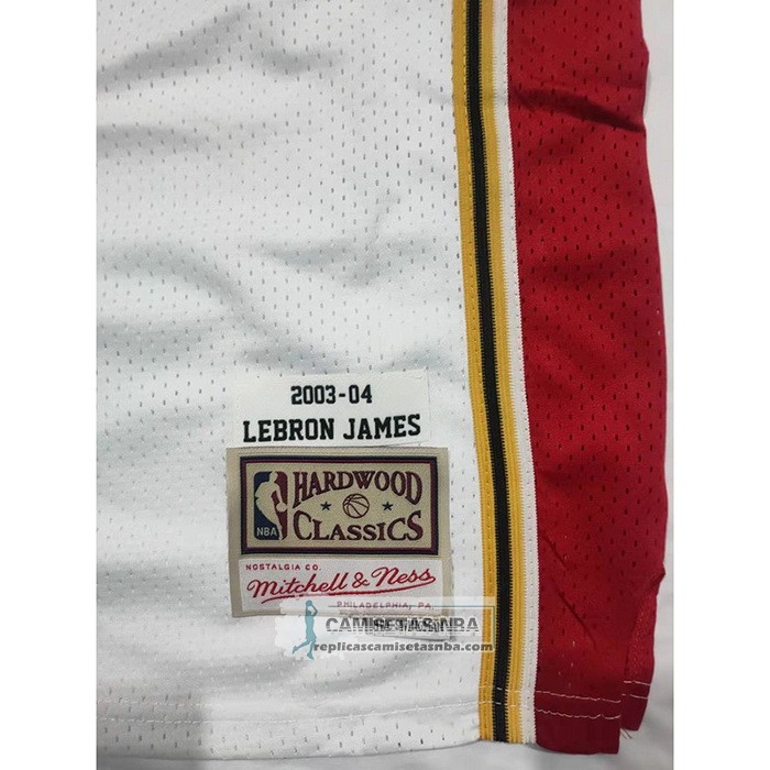 Camiseta Cleveland Cavaliers LeBron James NO 23 Mitchell & Ness 2003-04 Blanco